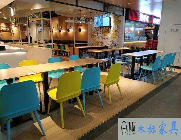 開(kāi)餐廳怎么選餐桌椅?餐飲家具餐桌椅怎么選? 